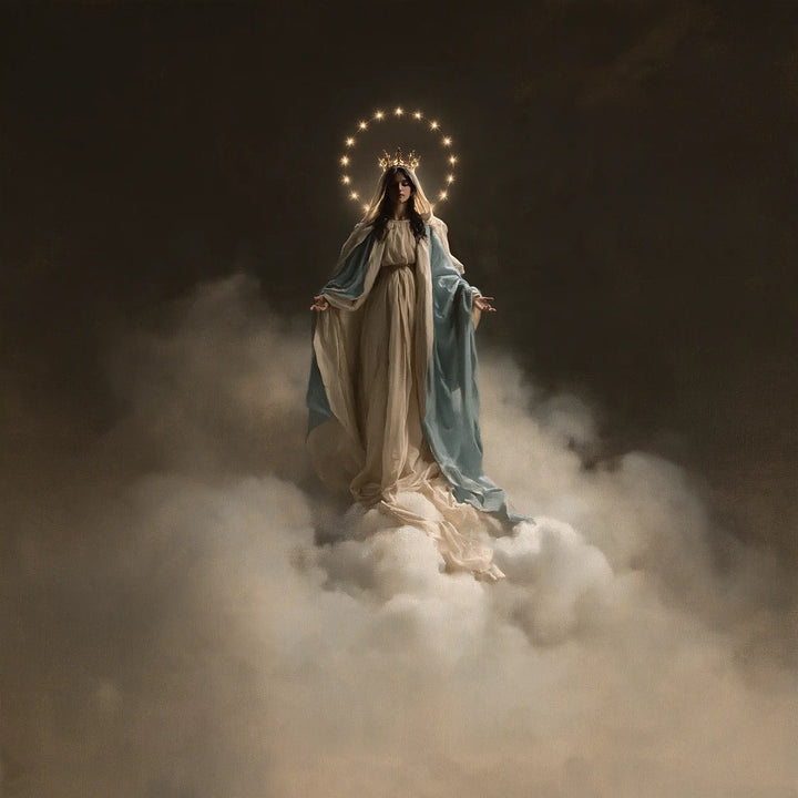 Mary Queen of Heaven - Contemporary Minimalism · Square n° 8